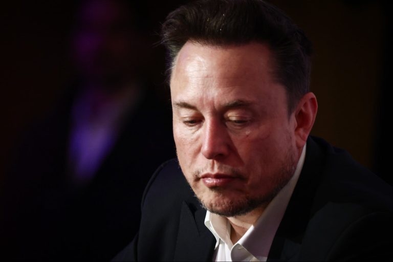 Elon Musk Leaked Email Confirms Tesla Layoffs As Execs Exit